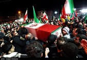 وداع مردم تهران با شهدای ناوشکن دنا