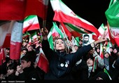 وداع مردم تهران با شهدای ناوشکن دنا