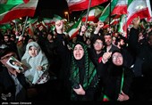 وداع مردم تهران با شهدای ناوشکن دنا