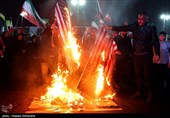 وداع مردم تهران با شهدای ناوشکن دنا