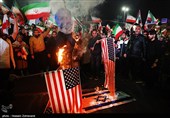 وداع مردم تهران با شهدای ناوشکن دنا