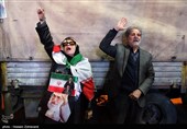 وداع مردم تهران با شهدای ناوشکن دنا