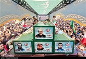 تشییع شهیدان لاریجانی، سلیمانی و دریادلان ناو دنا در تهران - 1