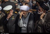 تشییع پیکر شهدای  ناوشکن دنا در شیراز