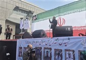 تشییع پیکر 8 شهید ناوشکن دنا در مشهد/ یک شهید مفقود الاثر است