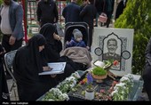 مراسم سال تحویل در گلزار شهدای شیراز