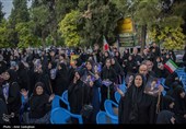 مراسم سال تحویل در گلزار شهدای شیراز