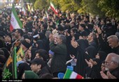 مراسم سال تحویل در گلزار شهدای شیراز