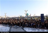 اقامه نماز عید فطر در حرم مطهر رضوی