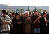 اقامه نماز عید فطر در حرم مطهر رضوی