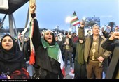 حال و هوای مردم گرگان در لحظه تحویل سال به یاد امام شهید امت