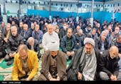 اقامه باشکوه نماز عید فطر در مصلی تاکستان