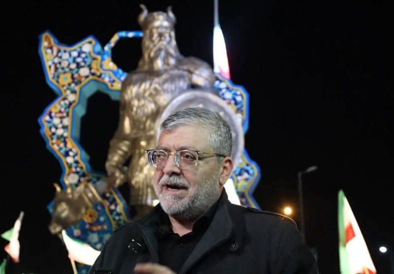 مشهد مقدس , اخبار مشهد , حماسه و مقاومت , فردوسی , خراسان رضوی , هنرمندان , انجمن هنرمندان مجسمهساز ایران ,