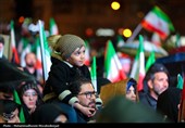 اجتماع تهرانی ها در حمایت از نیروهای مسلح