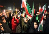 اجتماع شبانه مردم اردبیل درحمایت از رهبری و نیروهای مسلح