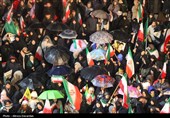 اجتماع شبانه مردم اردبیل درحمایت از رهبری و نیروهای مسلح