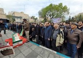 مادر شهیدان افراسیابی به دیدار 5 فرزند شهیدش رسید