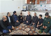 دیدار استاندار خراسان جنوبی با خانواده گرانقدر شهید ترابی