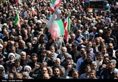 تشییع شهیدان حسینخانی و آذرآیین از مصلی کرمان