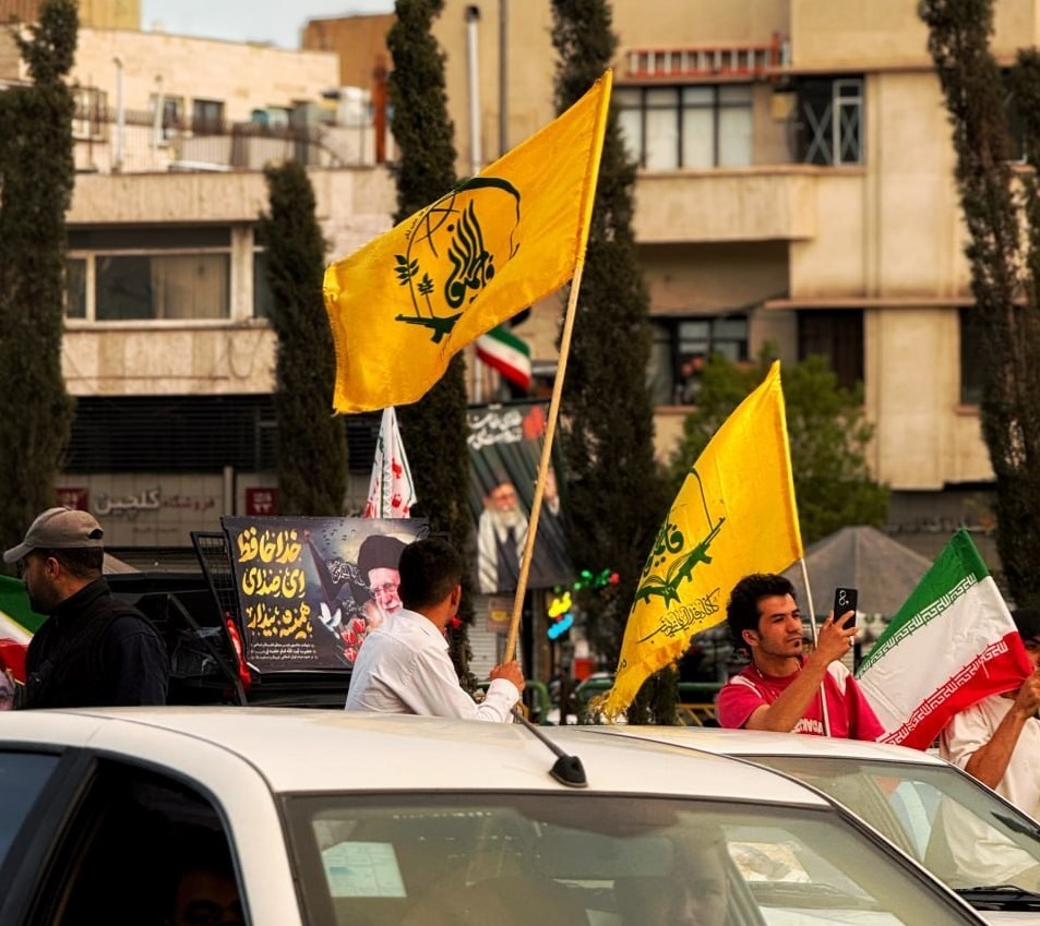 کشور افغانستان , جمهوری اسلامی ایران , لشکر فاطمیون , مهاجرین افغانستانی , 