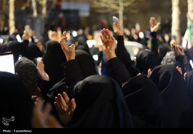 اقامه دومین نماز استغاثه به امام زمان (عج) در شهرکرد