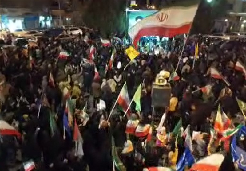 مردم بهشهر در خط مقدم خیابان