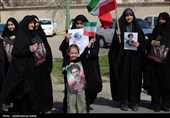 ایجاد زنجیره انسانی دور نیروگاه برق شهید مفتح همدان