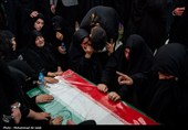 مراسم تشییع پیکر 12 شهید حملات متجاوزانه آمریکا و رژیم صهیونیستی به مناطق مسکونی در قم