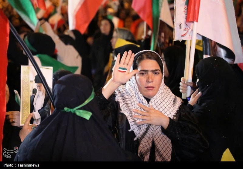 نهال‌کاری مردم کهگیلویه و بویراحمد به نیت شهدای جنگ رمضان