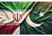 الوفد الإیرانی یعلن احتجاجه على نقض أمریکا لعهودها خلال لقائه بقائد الجیش الباکستانی