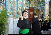 عرض ارادت دسته‌جات عزاداری امام صادق (ع) در حرم حضرت معصومه(س)