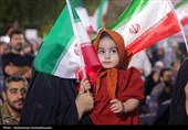 اجتماع بوشهری‌ها در موج 46 و معرفی چهره برتر هنر انقلاب اسلامی استان