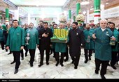 گل‌آرایی ضریح مطهر حرم حضرت معصومه(س)