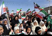گلباران حرم مطهر رضوی در سالروز ولادت حضرت معصومه (س)