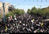 گلباران حرم مطهر رضوی در سالروز ولادت حضرت معصومه (س)