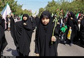 گلباران حرم مطهر رضوی در سالروز ولادت حضرت معصومه (س)