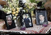 دیدار معاون فرهنگی بنیاد شهید کشور با خانواده‌های شهدای جنگ رمضان البرز