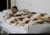 دیدار معاون فرهنگی بنیاد شهید کشور با خانواده‌های شهدای جنگ رمضان البرز