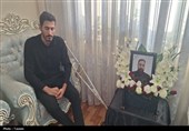 دیدار با خانواده شهید فرید اسدی؛ روایت همرزمی از روزهای حماسه ناو دنا