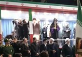 با وحدت حول محور رهبری برابر دشمنان پیروز می‌شویم