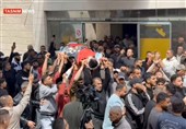 تصاعد العنف الإسرائیلی فی الضفة: استشهاد طالب خلال هجوم على مدرسة