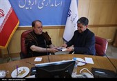 دیدار استاندار اردبیل و نایب رئیس مجلس با خانواده دو شهید والامقام در اردبیل