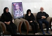 دیدار اعضای دفتر خبرگزاری تسنیم همدان با خانواده شهید وحید لطفی