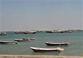 نجات یک قایق سرگردان با 3 نفر سرنشین در آب‌های زرآباد