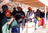 "هآرتس": نحو 270 ألف شخص غادروا "إسرائیل" خلال السنوات الـ 3 الأخیرة