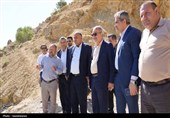 بازدید مسئولان از پروژه انتقال آب سد تنگ‌سرخ