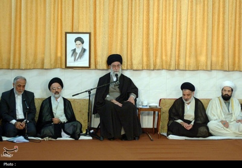 اخبار سنندج , اخبار استان کردستان , رهبر انقلاب , رهبر کشوردوست , پایگاه اطلاعرسانی دفتر مقام معظم رهبری , رئیس دفتر مقام معظم رهبری , بعثه مقام معظم رهبری , انقلاب اسلامی ,