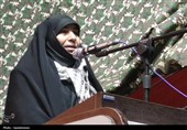 فرهنگیان و دانش‌آموزان در خط مقدم دفاع از آرمان‌های انقلاب ایستاده‌اند