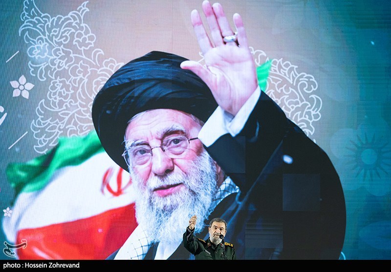 آیین بزرگداشت یاد و خاطره‌ی شهدای جنگ تحمیلی سوم