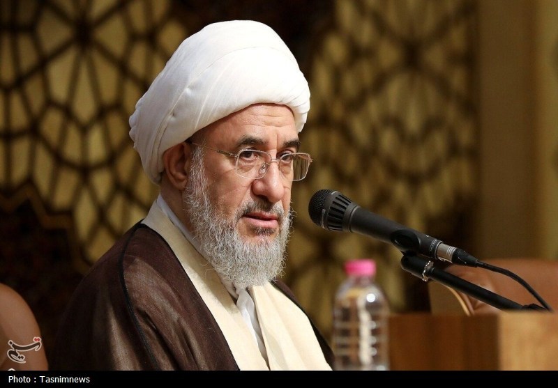 آیت‌الله اراکی: موفقیت در برابر آمریکا تنها از مسیر قدرت ممکن است